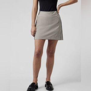 Athleta “Brooklyn Textured 16 Skort” City Stripe